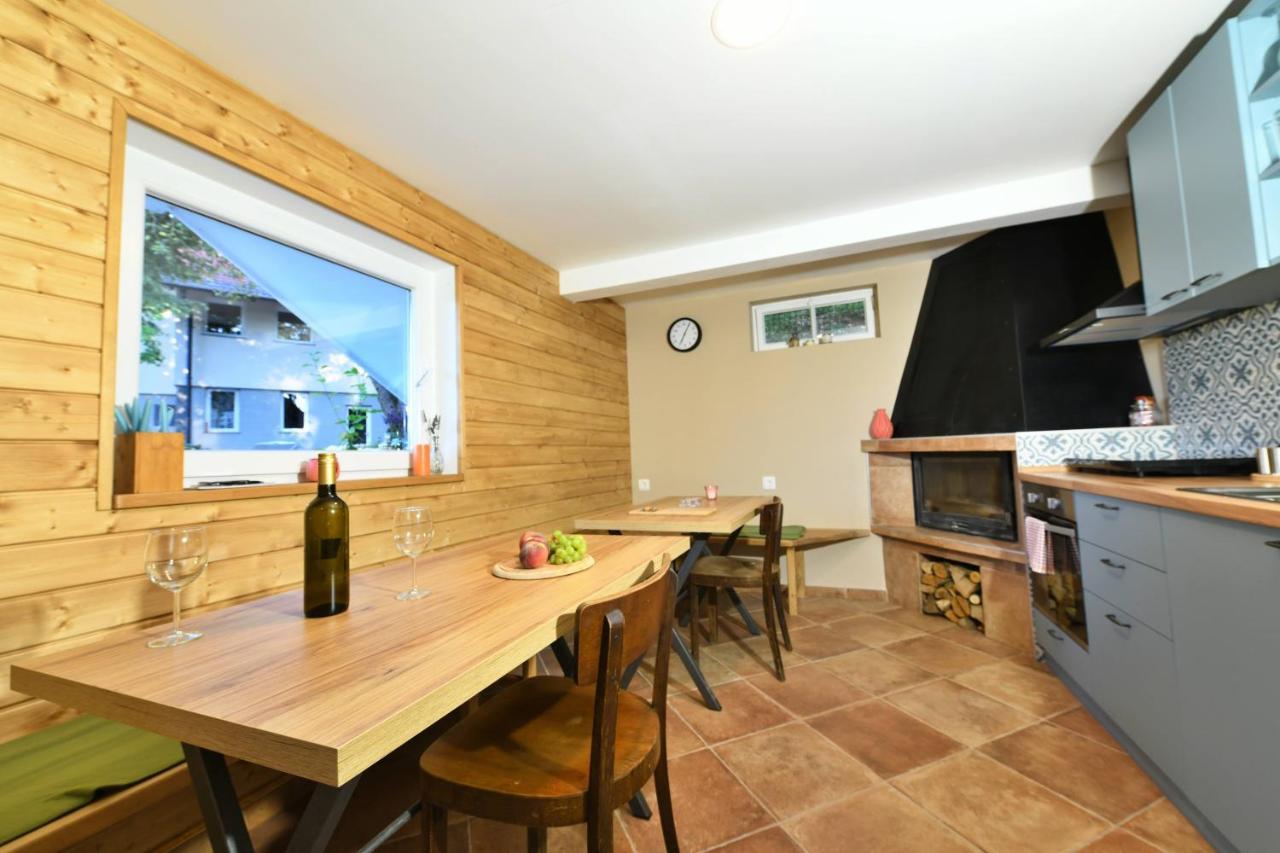 Apartmani Zagi Раковица Екстериор снимка