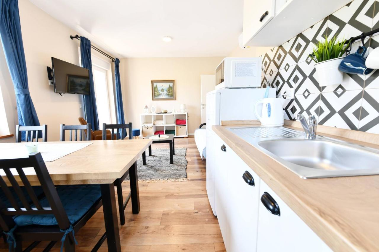 Apartmani Zagi Раковица Екстериор снимка