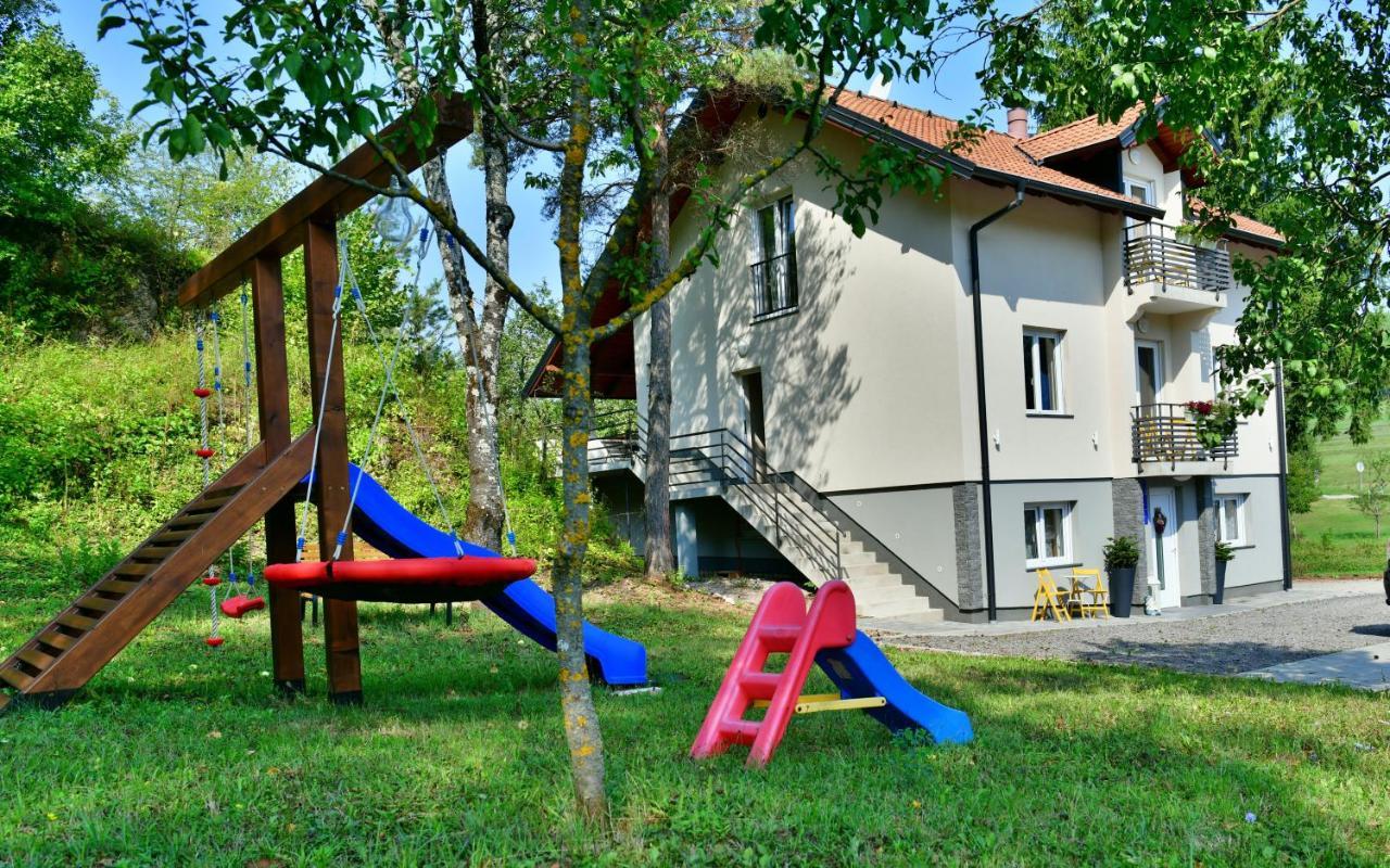 Apartmani Zagi Раковица Екстериор снимка