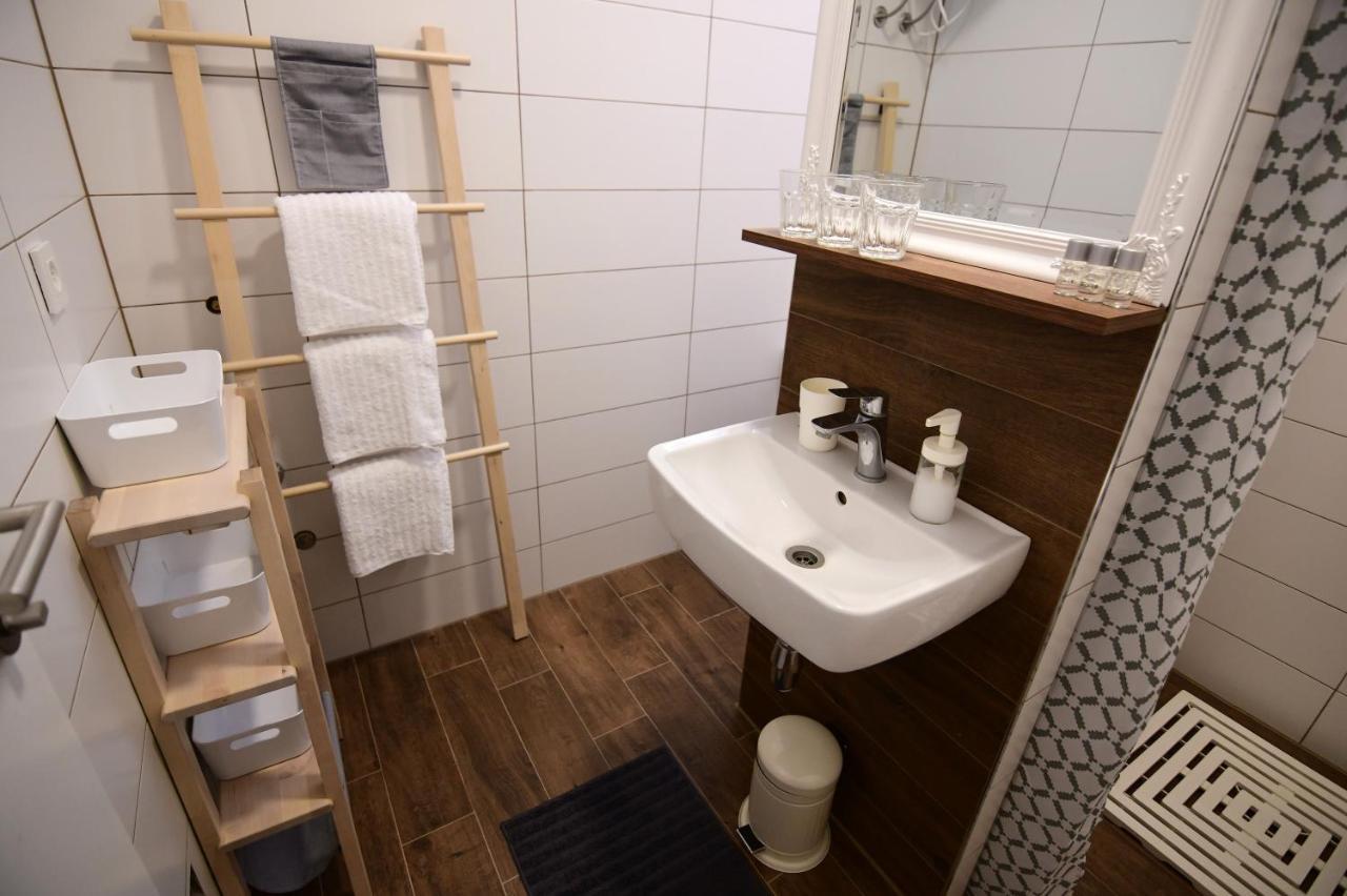 Apartmani Zagi Раковица Екстериор снимка